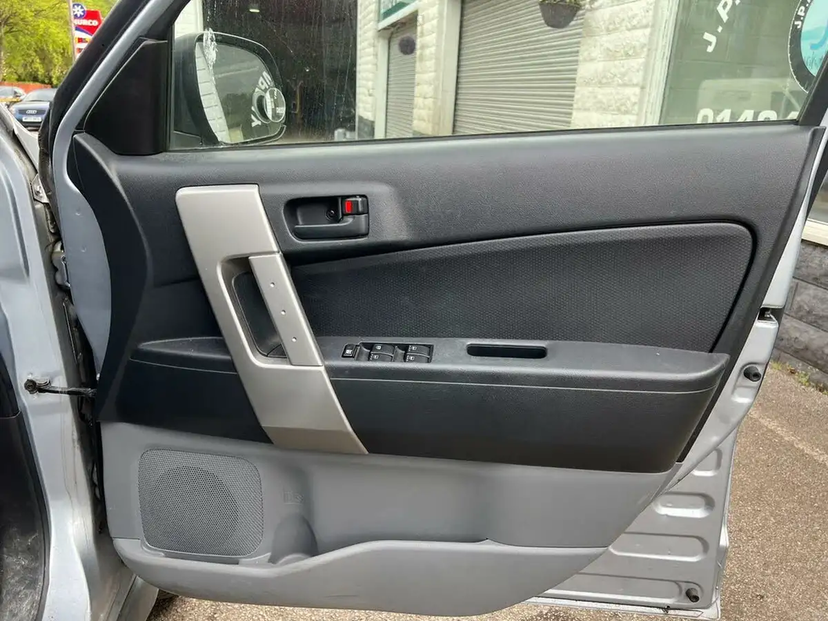 2007-daihatsu-terios-15-sx-big-11