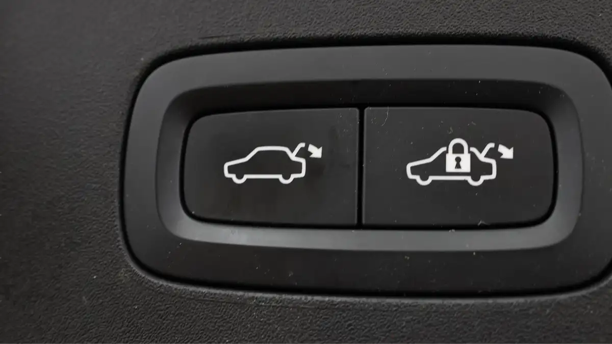 2021-polestar-polestar-2-e-ps2-300kw-longe-dual-plus-pilot-hatchback-big-20