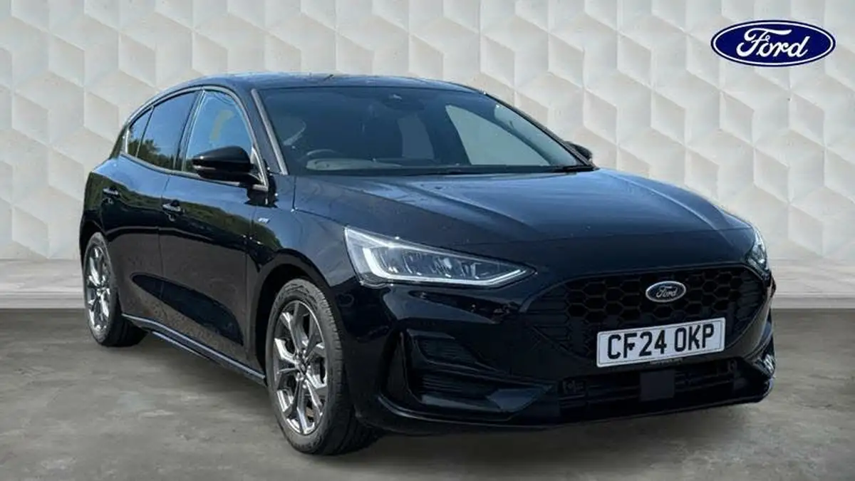 2024-ford-focus-10t-st-line-125ps-hatchback-big-0
