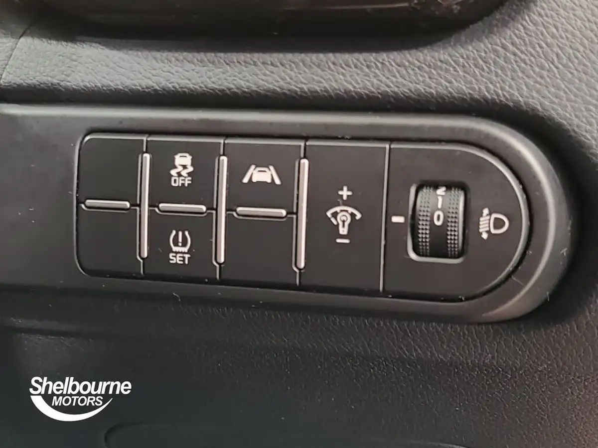 2024-kia-ceed-15-t-gdi-3-sportswagon-dct-big-4