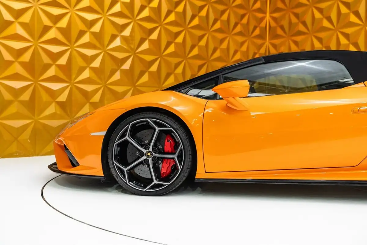 2021-lamborghini-huracan-52-evo-640ps-4wd-spyder-big-31