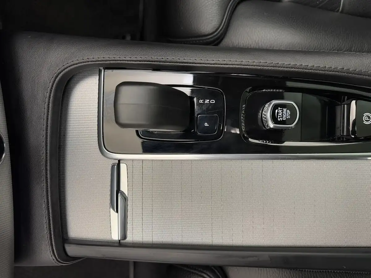 2022-volvo-xc90-20td-b5-plus-big-18