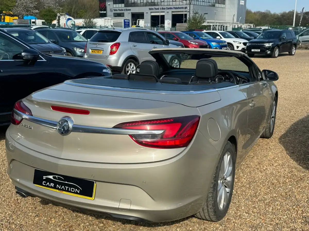 2013-vauxhall-cascada-14-elite-big-1