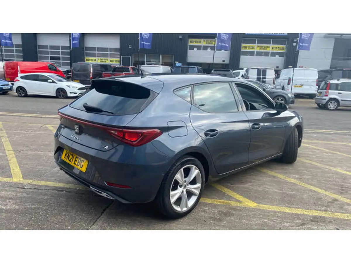 2021-seat-leon-15-tsi-evo-fr-150ps-hatchback-big-48