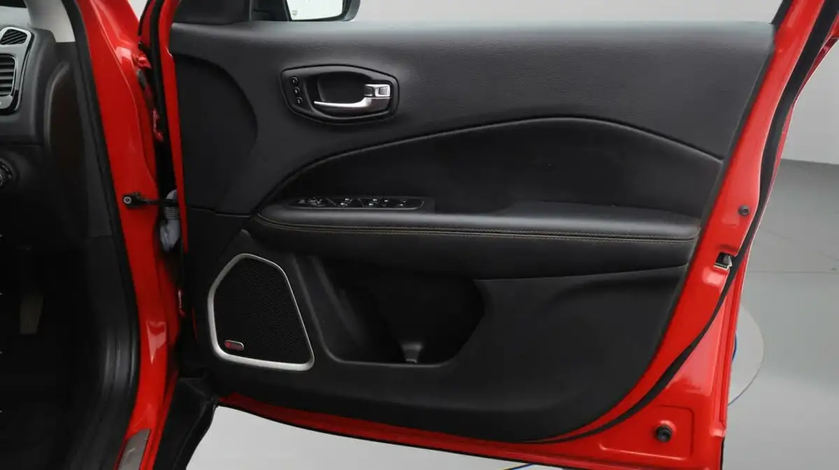 2019-jeep-compass-14-multiair-ii-limited-plus-138bhp-big-14