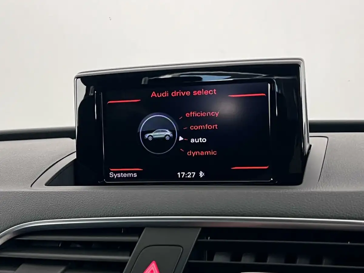 2016-audi-q3-14-s-line-tronic-big-28