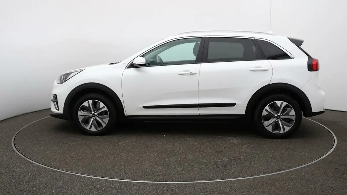 2022-kia-niro-ev-e-2-big-55