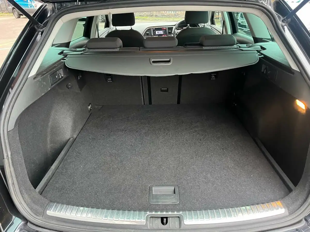 2019-seat-leon-10-tsi-se-dynamic-estate-big-17