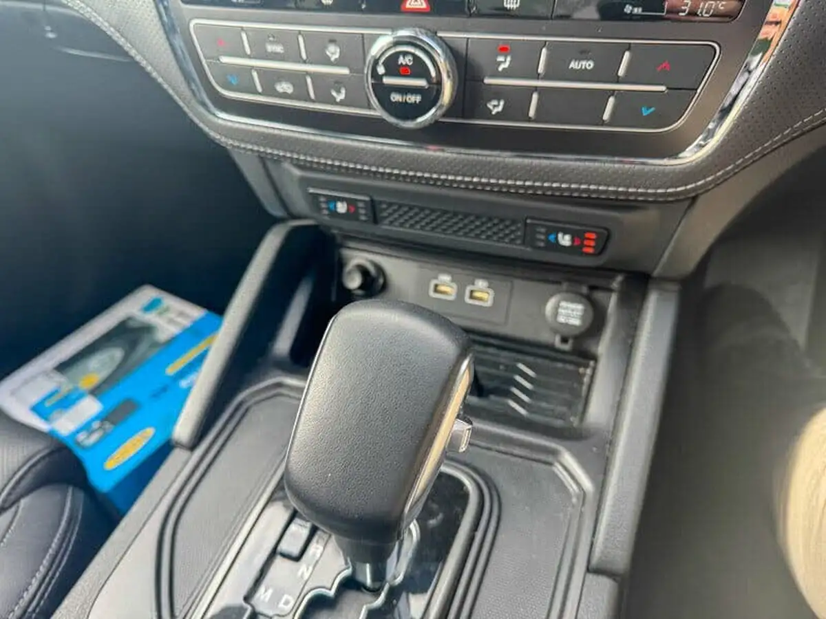 2023-kgm-ssangyong-musso-22td-saracen-202pseu6d-big-18