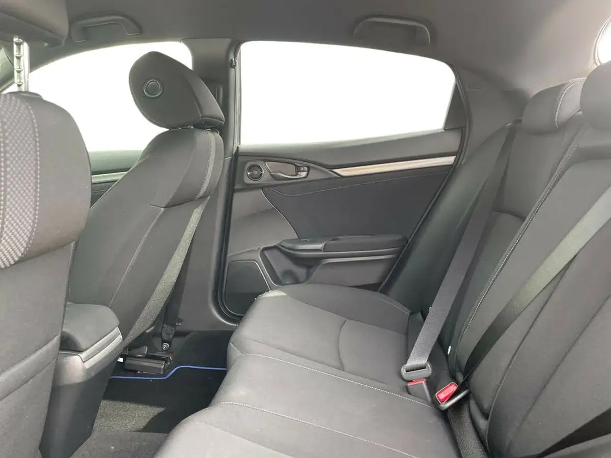 2020-honda-civic-16-i-dtec-sr-hatchback-5d-big-10