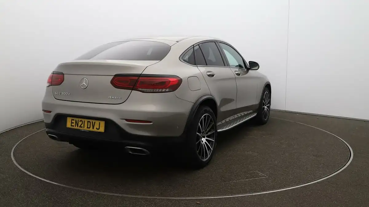 2021-mercedes-benz-glc-class-20d-glc300d-amg-line-premium-245ps-coupe-4d-big-48