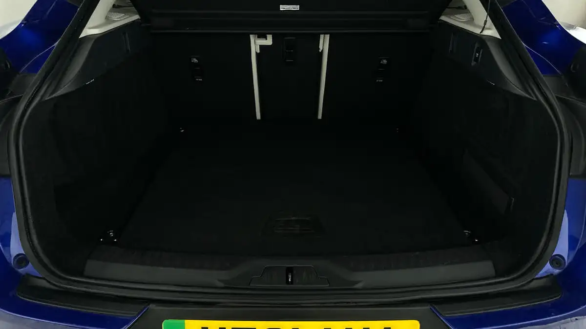 2021-jaguar-i-pace-ev400-hse-big-14