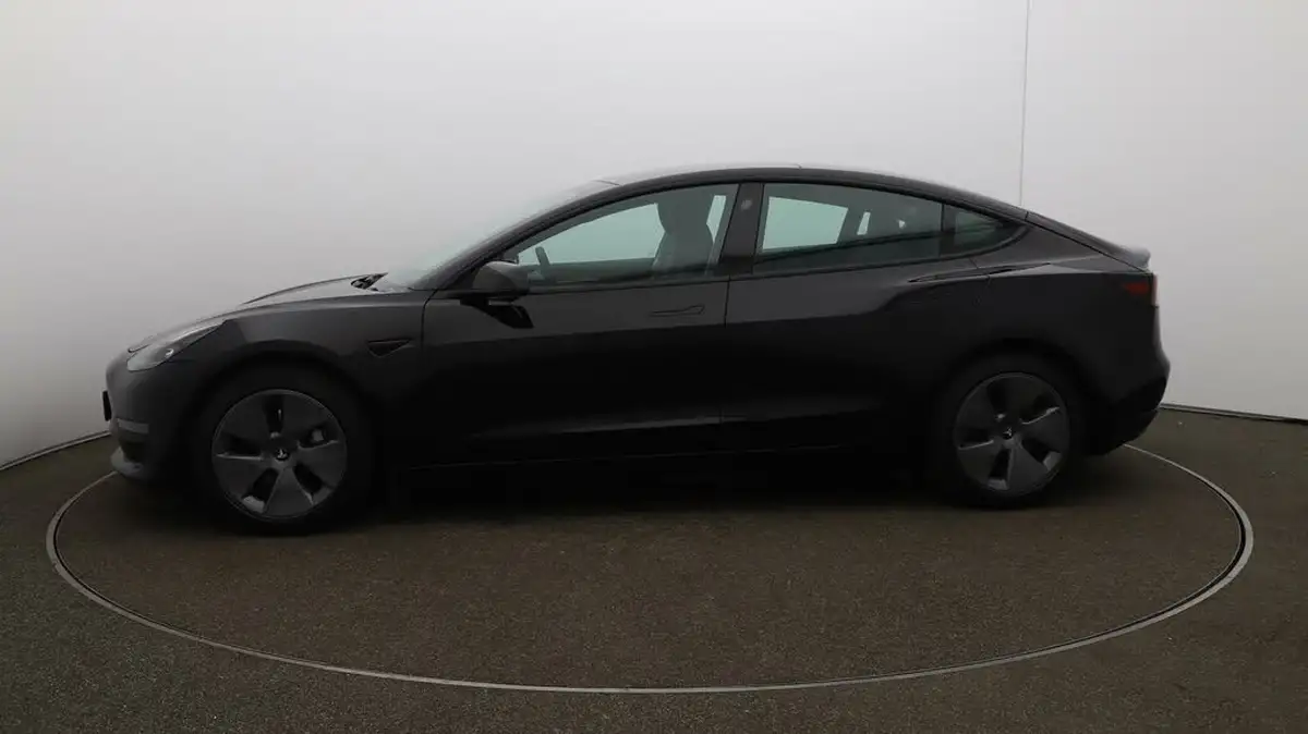 2021-tesla-model-3-e-long-range-4x4-big-4