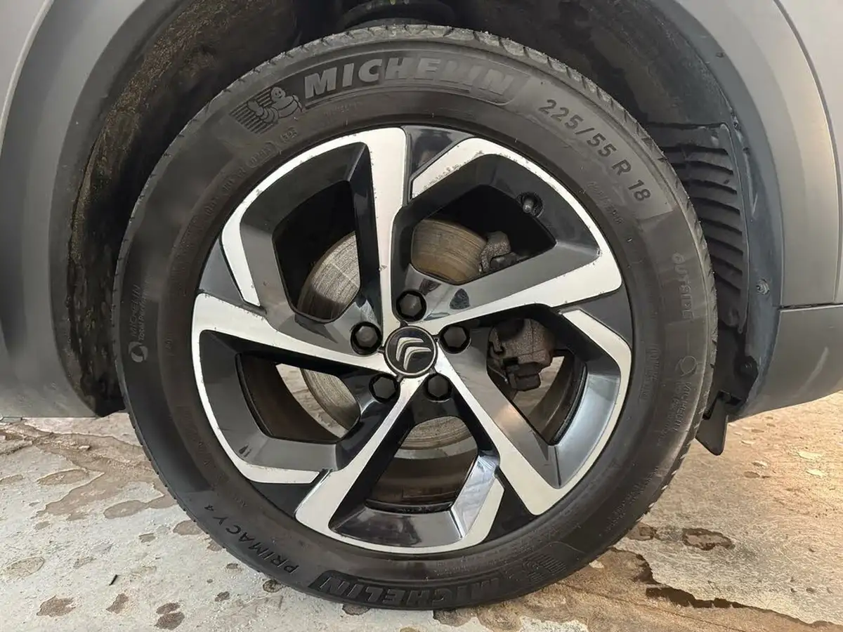 2020-citroen-c5-aircross-15bluehdi-flair-eat8-big-32