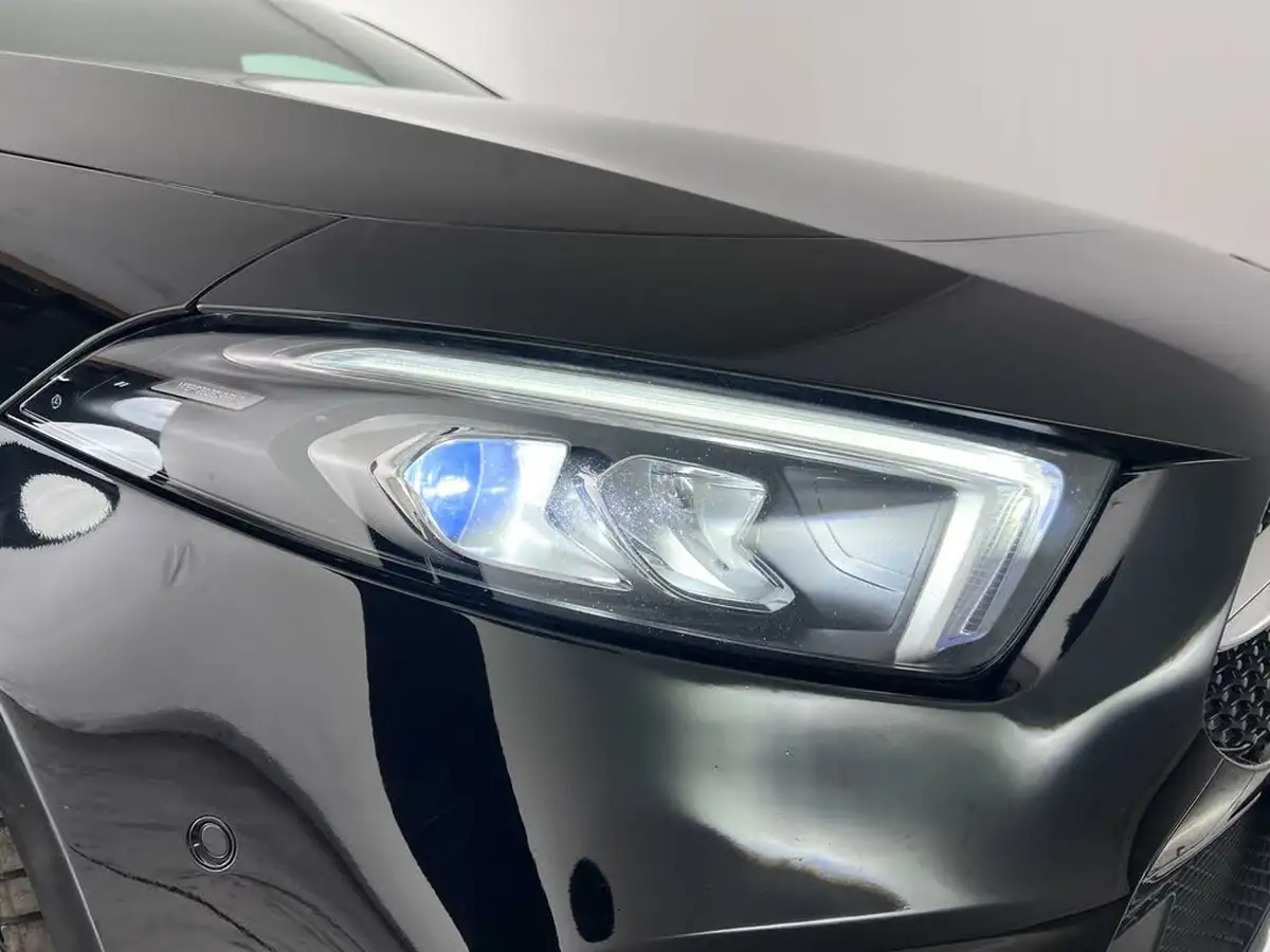 2019-mercedes-benz-a-class-15d-a180d-sport-premium-hatchback-5d-7g-dct-big-5