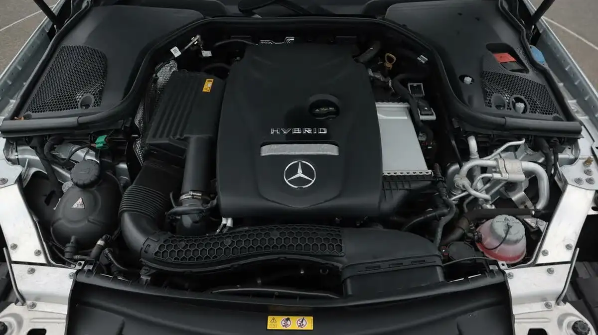 2019-mercedes-benz-e-class-20-e300e-amg-line-e300e-eq-power-premium-plus-big-19