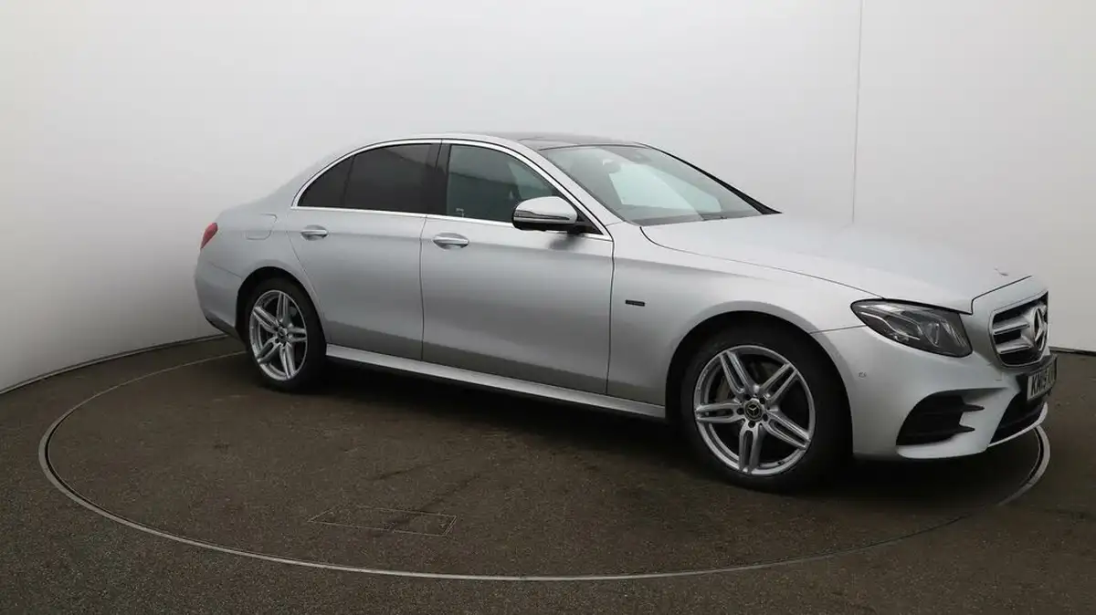 2019-mercedes-benz-e-class-20-e300e-amg-line-e300e-eq-power-premium-plus-big-40