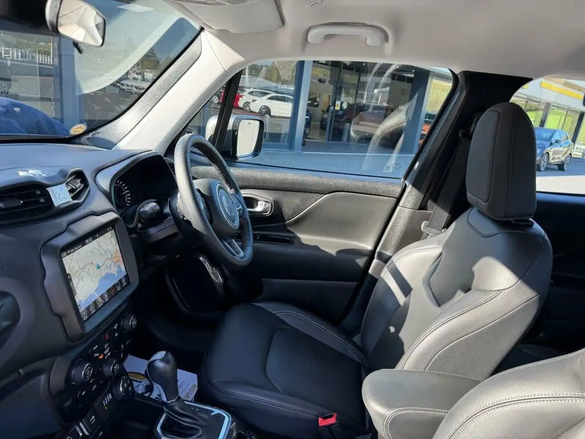 2020-jeep-renegade-13-gse-limited-phev-big-15