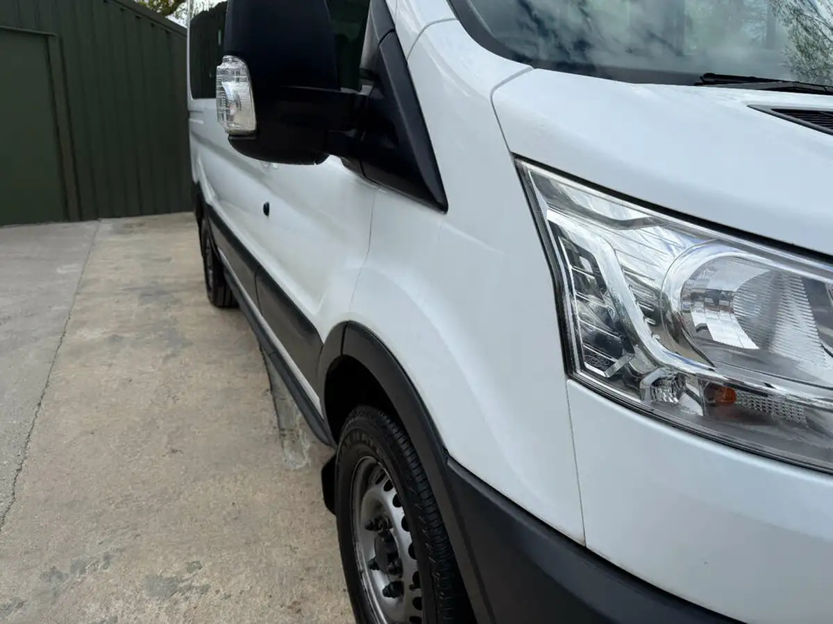 2016-ford-transit-22tdci-350-l2h2-125pseu6-hdt-bus-11-seats-big-24