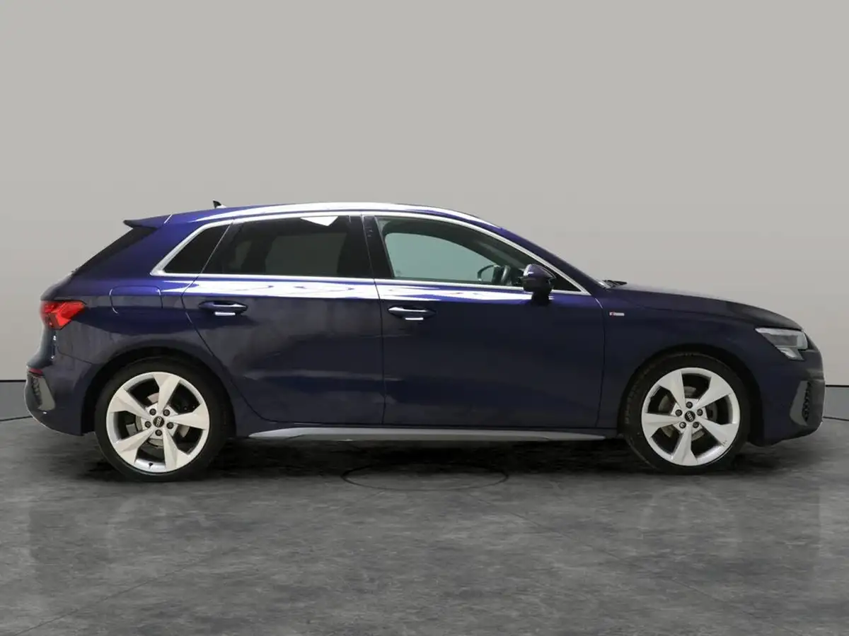 2022-audi-a3-10-30-tfsi-s-line-sportback-5d-big-8