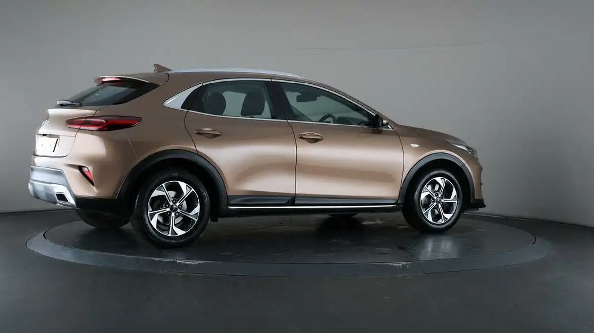 2022-kia-xceed-10-t-gdi-2-big-54