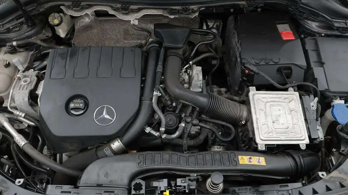 2021-mercedes-benz-b-class-13-b200-amg-line-premium-edition-big-19