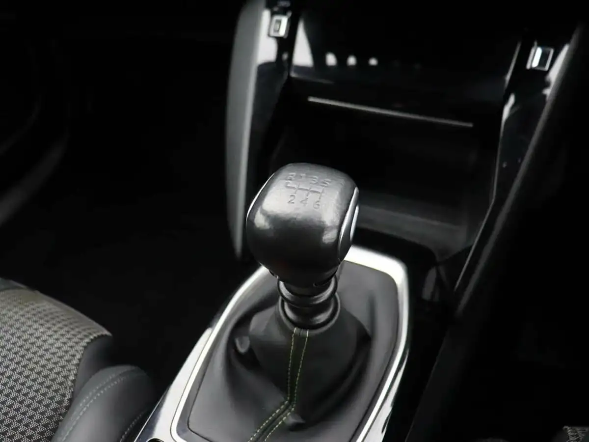 2020-peugeot-2008-suv-15-bluehdi-gt-line-big-38