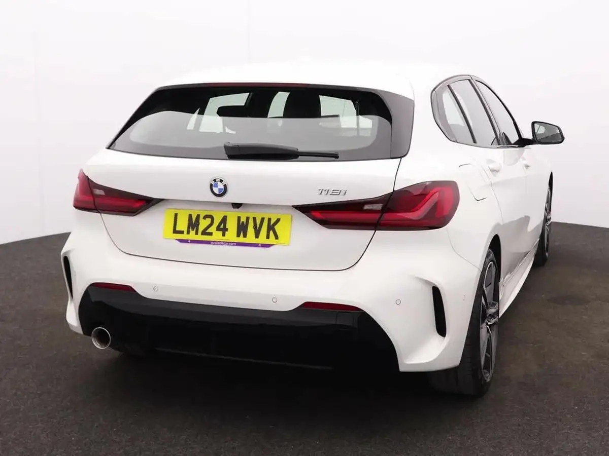2024-bmw-1-series-15-118i-m-sport-lcp-dct-big-4