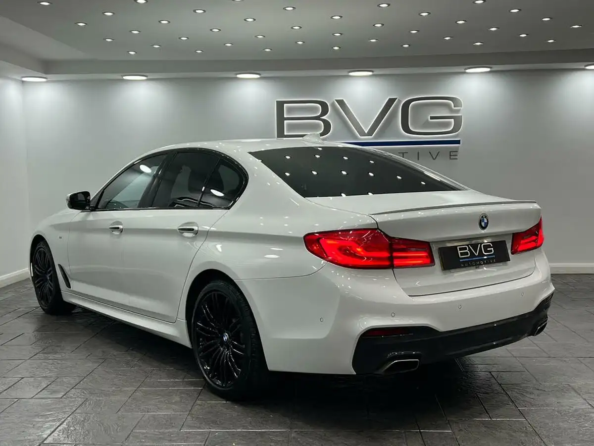 2017-bmw-5-series-20td-520d-m-sport-xdrive-saloon-4d-big-3