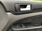 2009-ford-focus-16-zetec-hatchback-5d-small-25