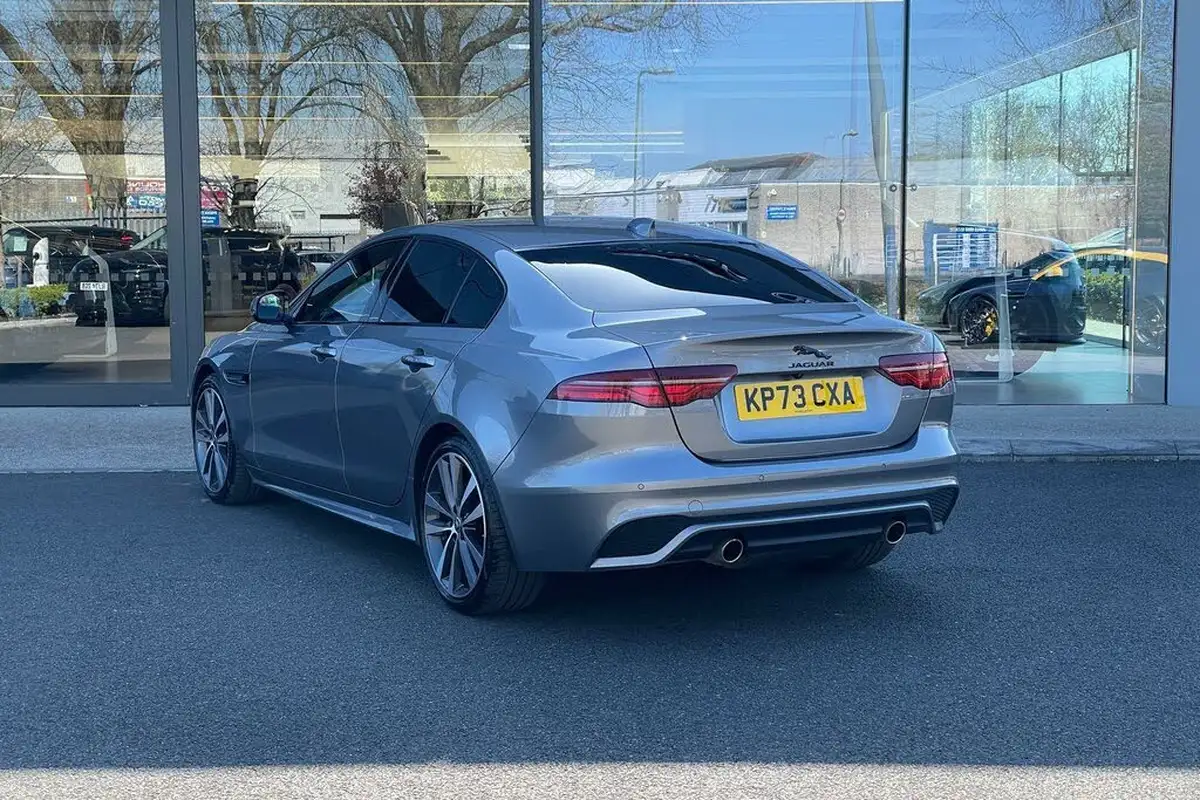 2023-jaguar-xe-20-p250-r-dynamic-hse-black-big-62