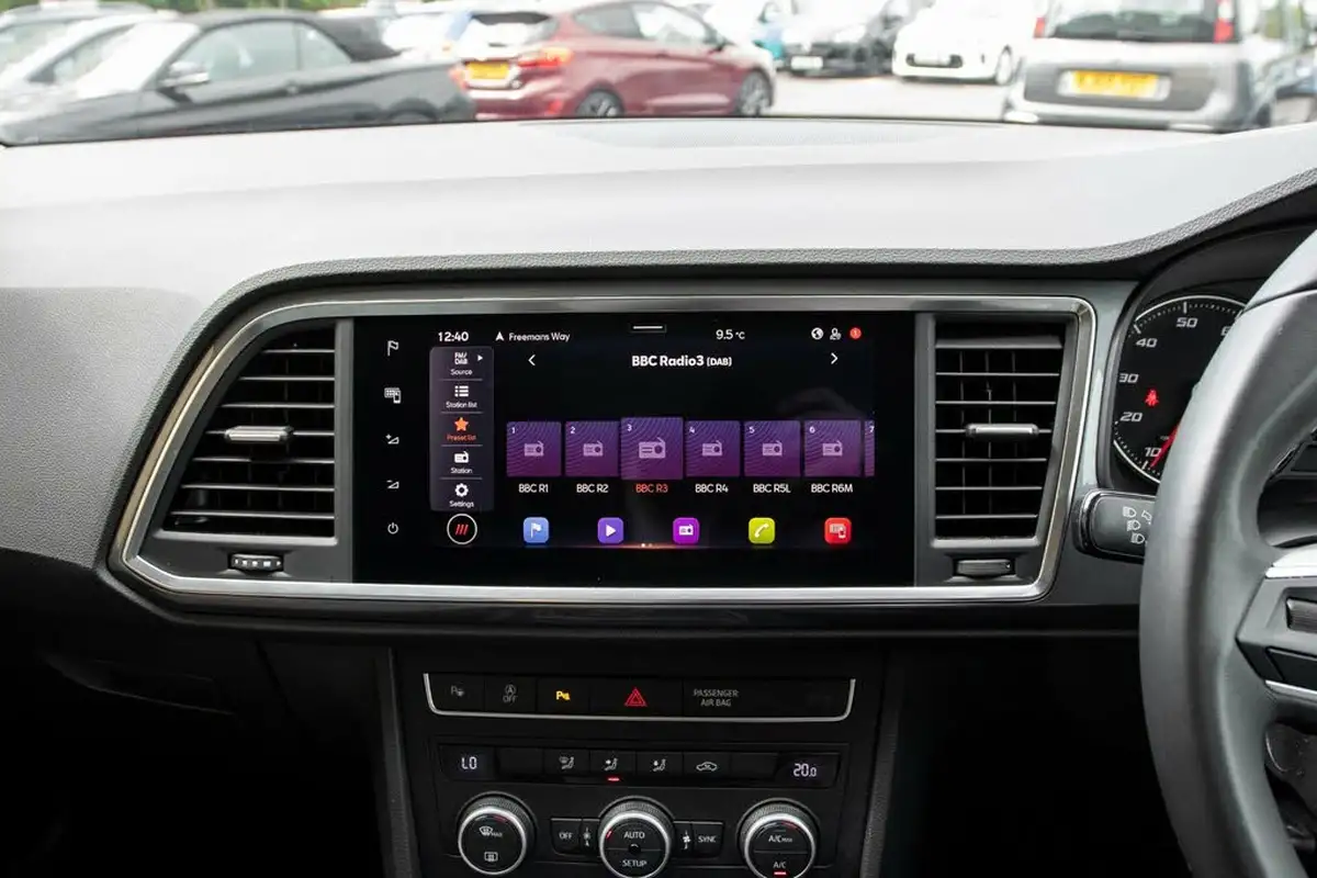2022-seat-ateca-15-tsi-evo-se-technology-big-22