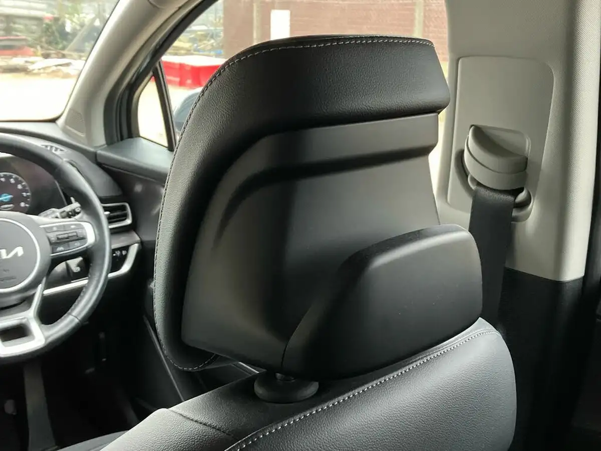 2022-kia-sportage-16-t-gdi-launch-edition-big-49
