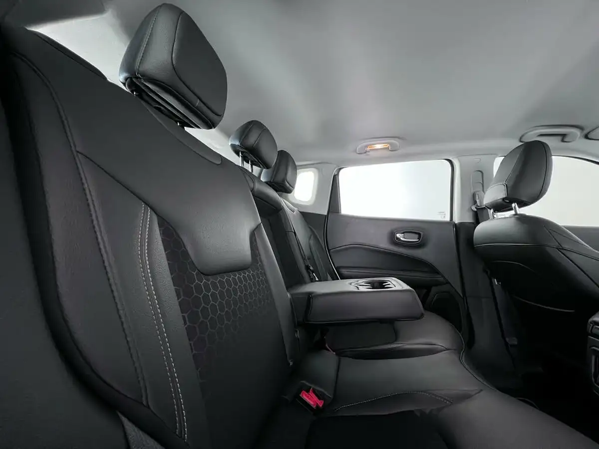 2021-jeep-compass-14-multiair-ii-longitude-168bhp-4x4-auto-big-14