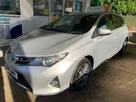 2015-toyota-auris-16-icon-plus-hatchback-small-0