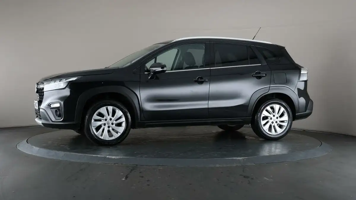 2023-suzuki-s-cross-14-boosterjet-motion-big-32