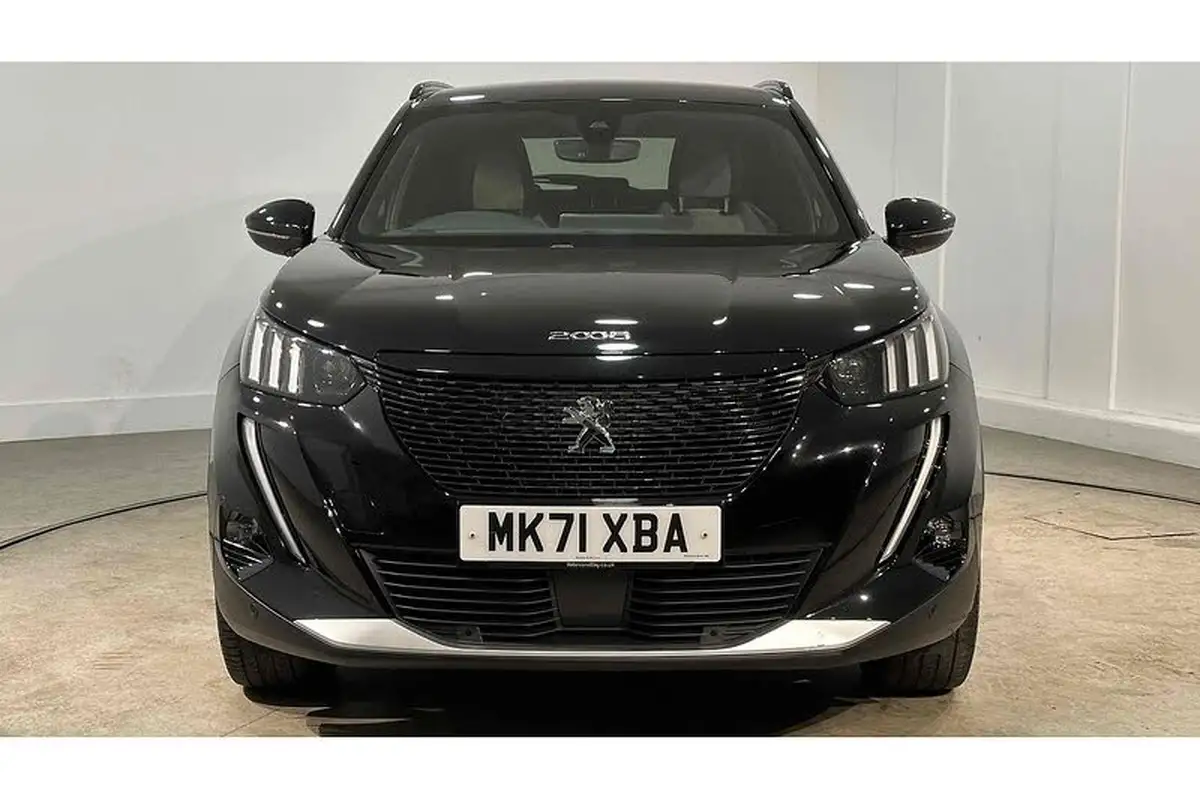 2021-peugeot-2008-suv-e-gt-premium-big-2