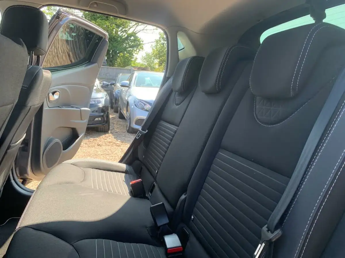 2016-renault-clio-15dci-dynamique-s-nav-90bhp-edc-auto-big-34