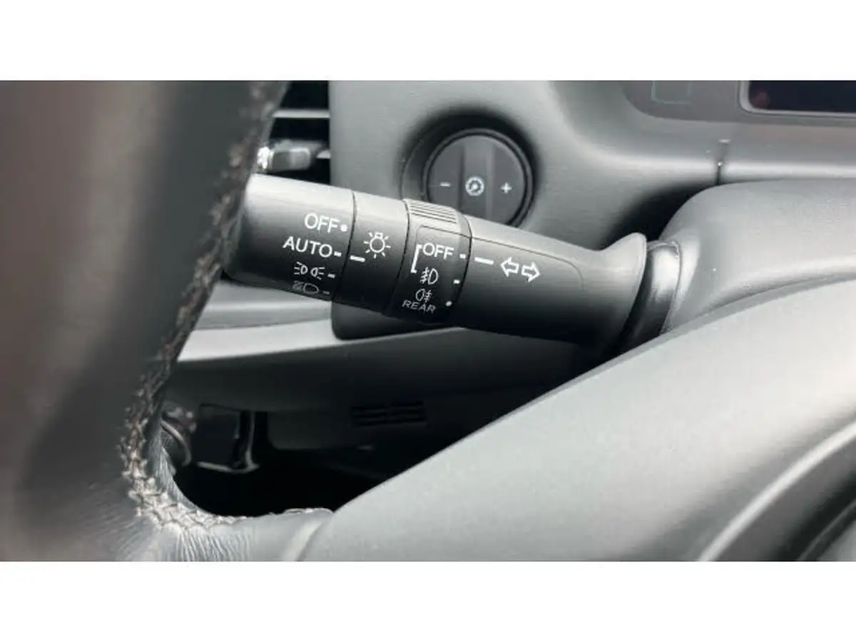 2022-honda-jazz-15-i-mmd-ex-107ps-big-35