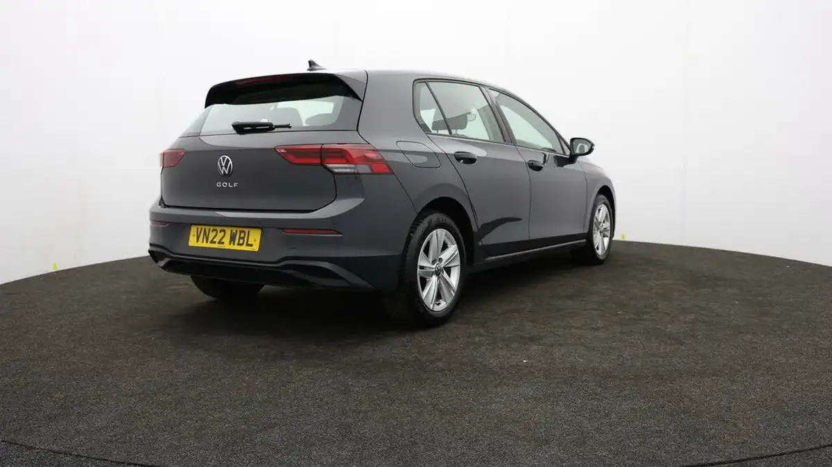 2022-volkswagen-golf-15-tsi-life-130ps-hatchback-big-75