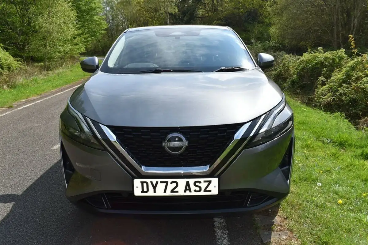 2022-nissan-qashqai-13-dig-t-acenta-premium-140ps-big-1