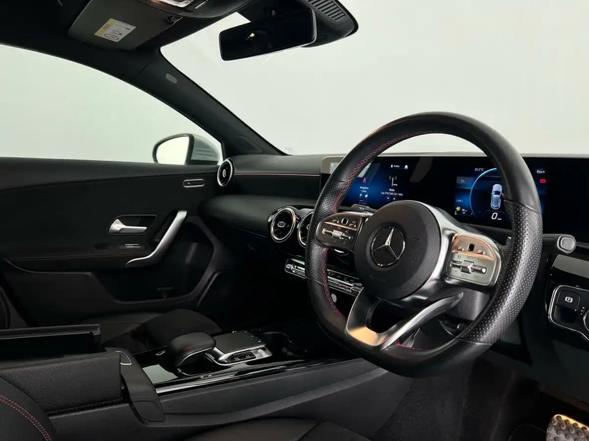 2019-mercedes-benz-a-class-15d-a180d-amg-line-executive-hatchback-5d-7g-dct-big-10