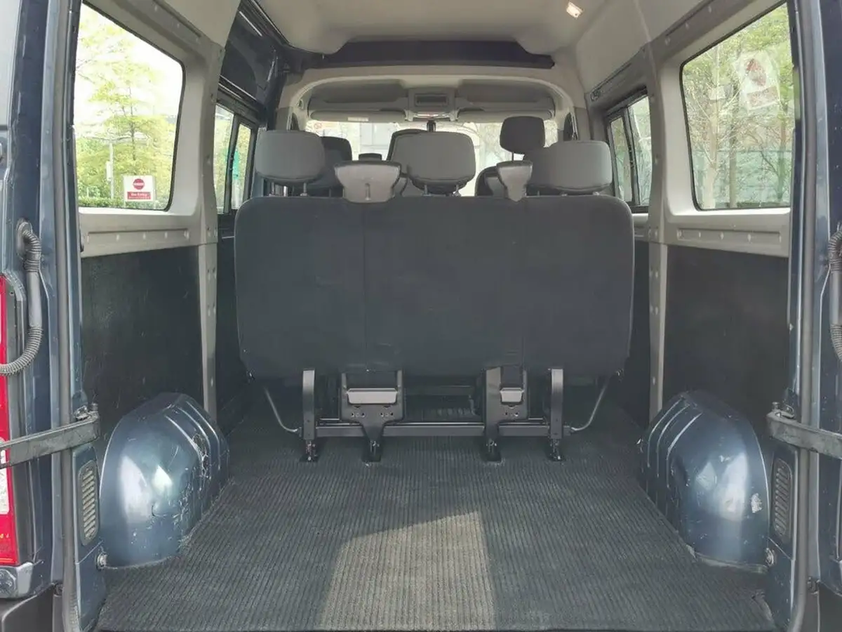 2016-nissan-nv400-23td-se-l2h2-135-fwdss-3500-srw-mini-bus-9-seater-big-28