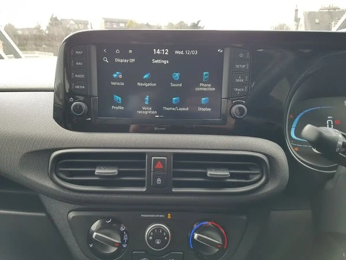 2024-hyundai-i10-10-advance-63ps-auto-big-18