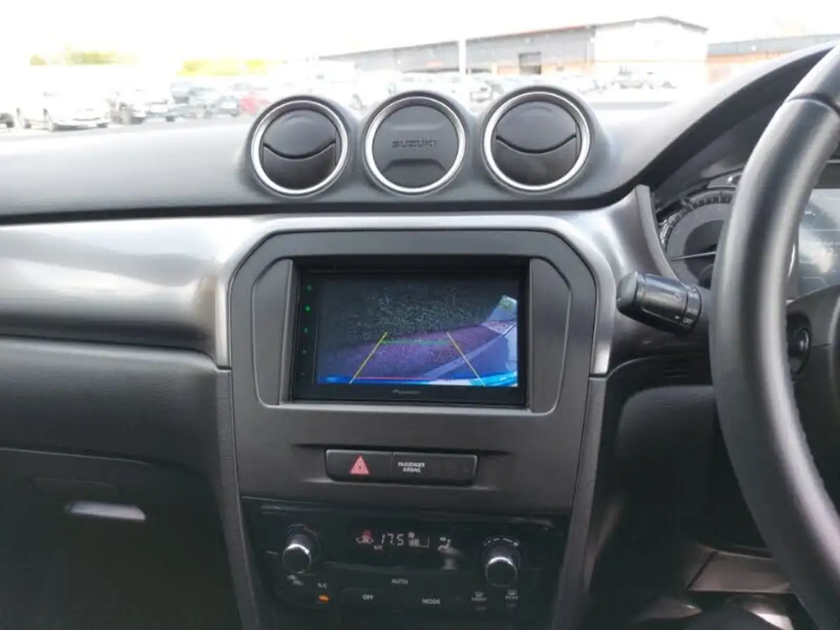 2022-suzuki-vitara-14-boosterjet-sz-t-big-10
