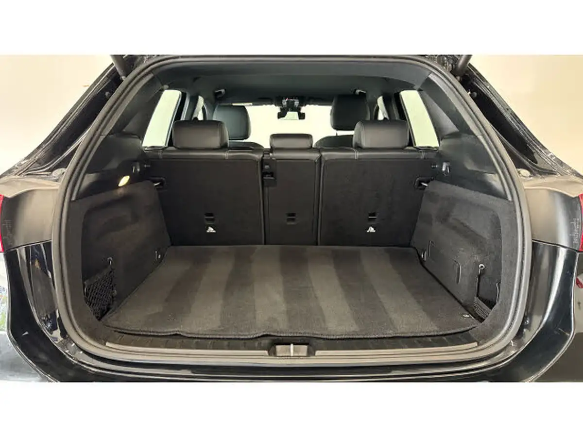 2023-mercedes-benz-gla-class-13-gla-200-sport-executive-station-wagon-big-3