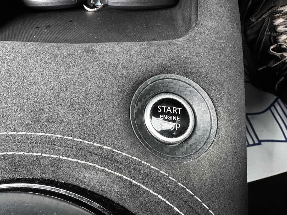2021-nissan-juke-10-dig-t-tekna-dct-big-31