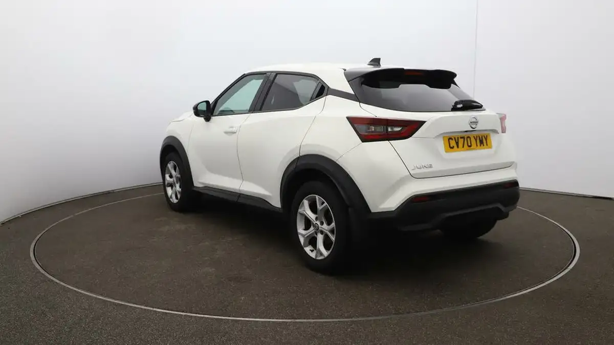 2021-nissan-juke-10-dig-t-n-connecta-117ps-dct-big-54