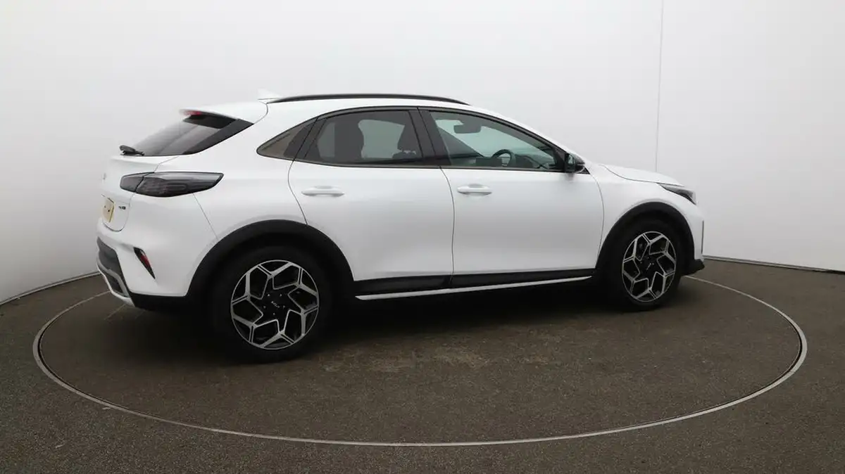 2023-kia-xceed-15-t-gdi-gt-line-158bhp-big-45