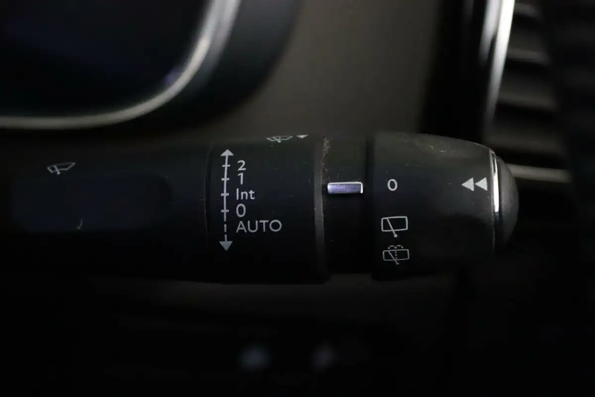 2021-citroen-c5-aircross-12-puretech-shine-big-16